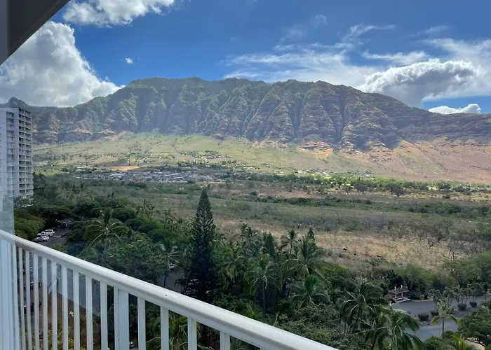 Makaha Valley Oasis 1-Bedroom