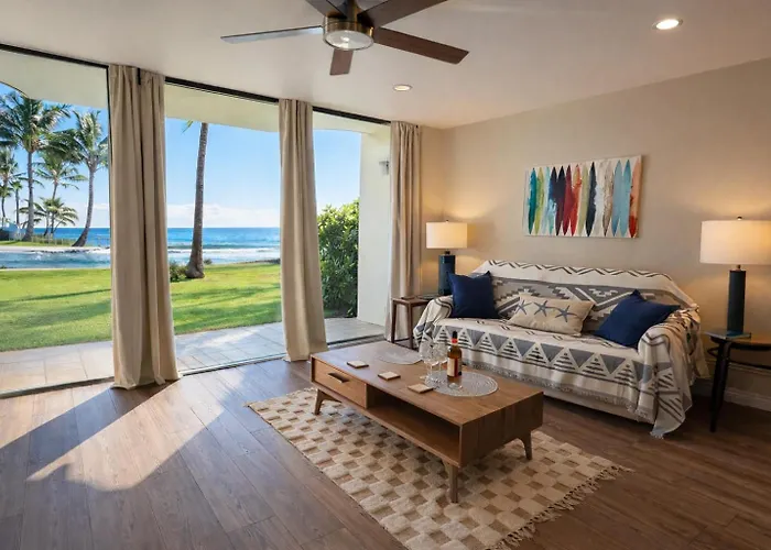 Oceanfront One Bedroom Condo On West Coast Of Oahu At Ma'Ili Cove